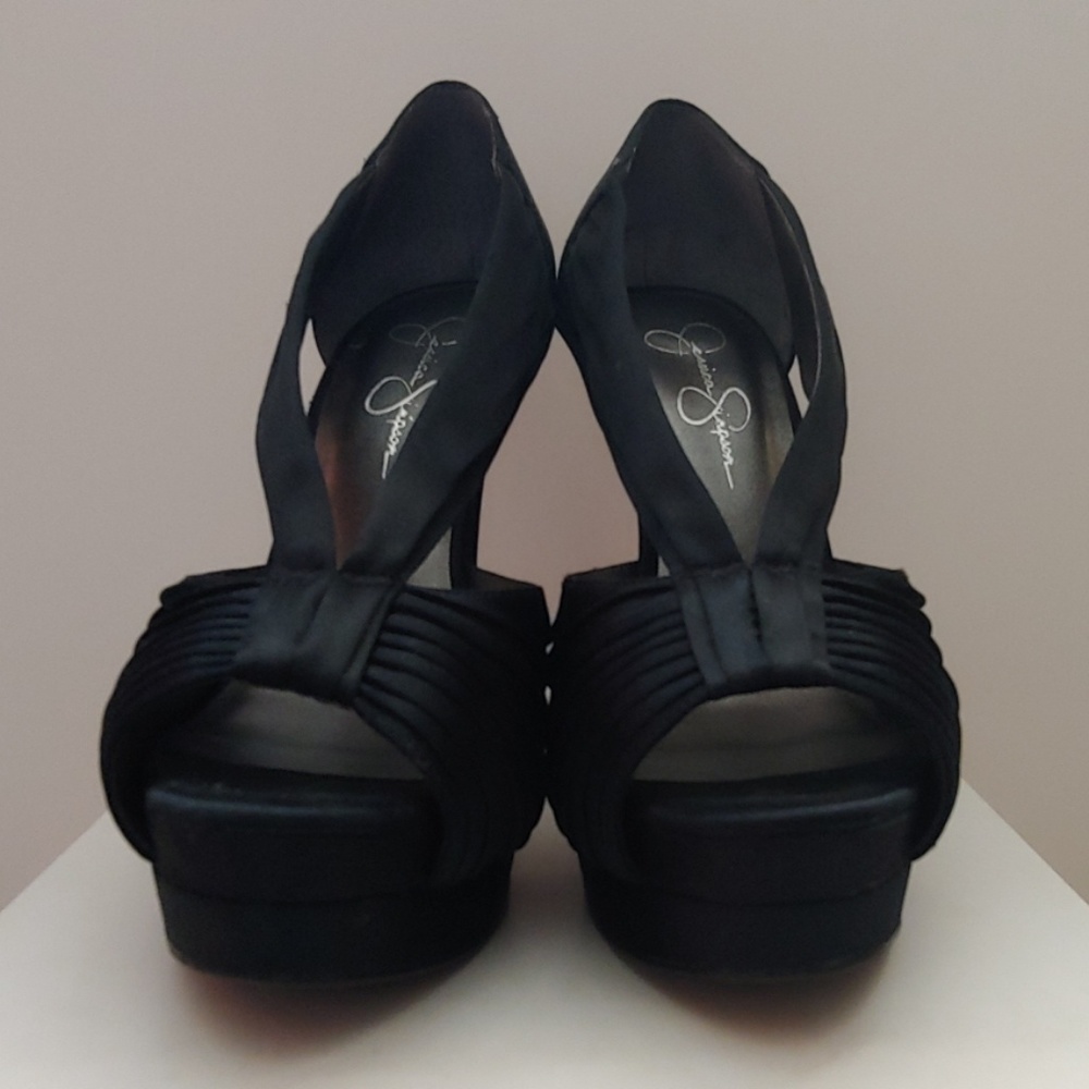 Jessica Simpson Black Platform Heels